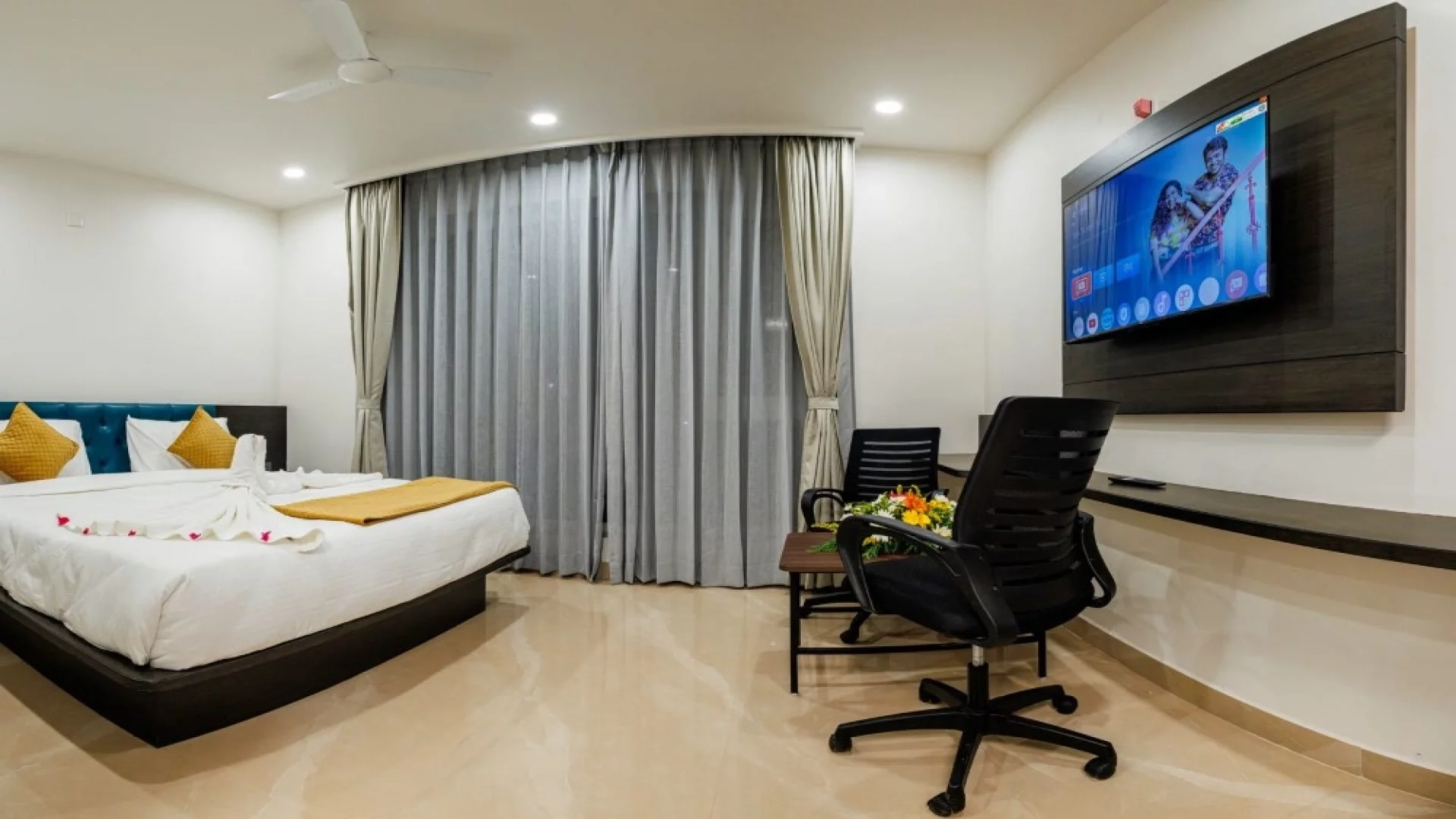 Hotel Isha Residency